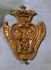 Beau médaillon en bronze XIXe porte montre ou miniature Fleurs de Lys & couronne