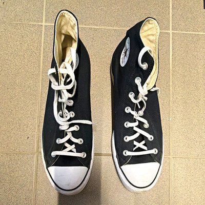 Converse Chuck Taylor All Star High Top Sneaker Herren schwarz/weiß EU 45