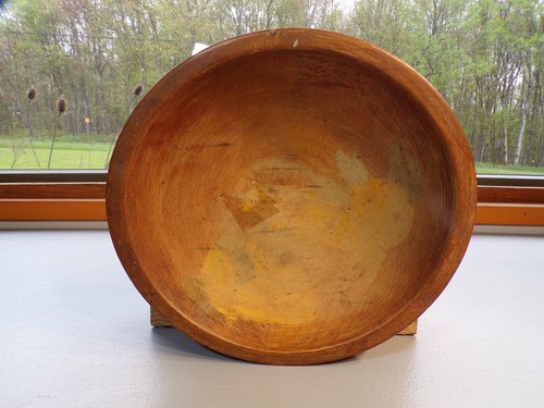 9" vintage Munising naturalized "oval ed" maple wood bowl. - Picture 8 of 10