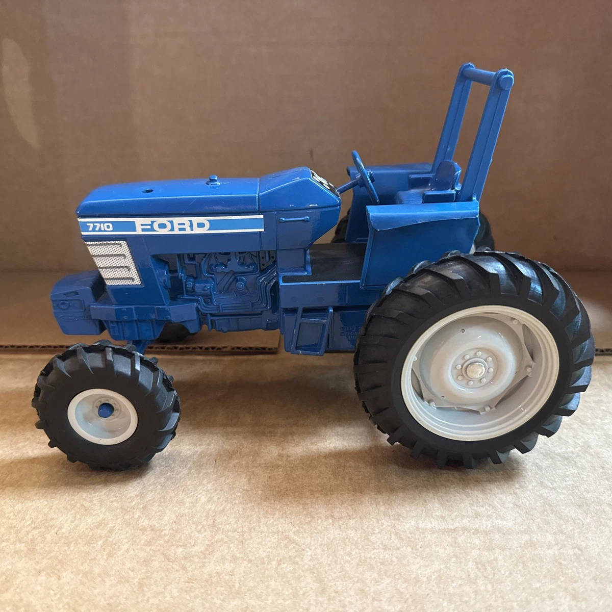 Ford Tractor 1:16 Diecast & Toy Vehicles for sale - eBay