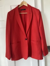 Hallhuber: Red Jacket : 10/12: New
