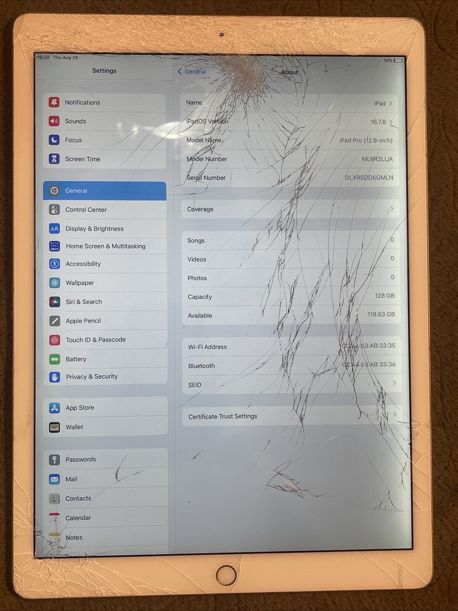 Apple iPad Pro 1st Gen 128GB A1584 12.9