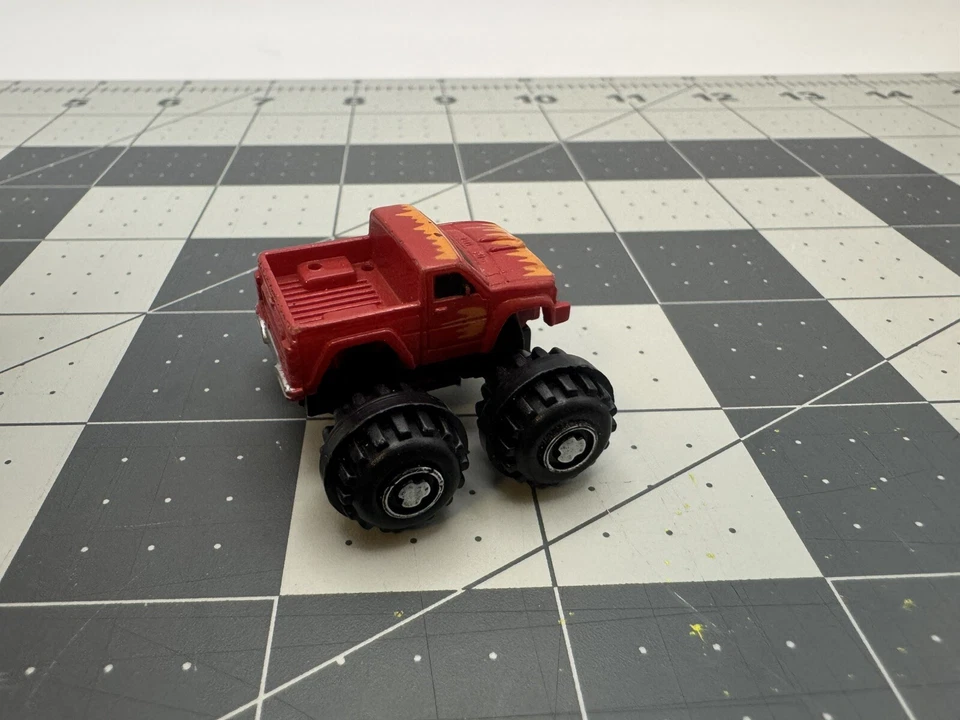 Vintage Funrise Flames Monster Truck Toy Truck Micro Machine Rare - HTF - Image 3 of 4