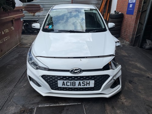 2018 Hyundai i20 Mk2 COMPLETE AIRBAG KIT WITH SEAT BELTS MODULE - Picture 6 of 13