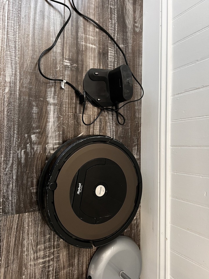 iRobot Roomba 890 Black Wi-Fi Robot Vacuum Cleaner 885155013187| eBay