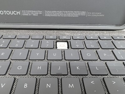 Logitech YU0043 Folio Touch Keyboard Smart Case 820-009432 - Gray