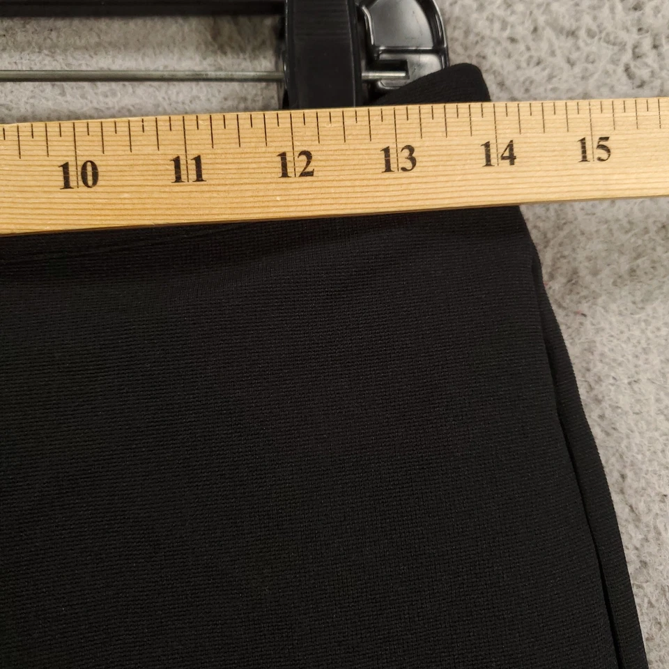 Saia Monroe and Main Feminina 6 Preta Midi Joelho Elástico Cintura Elástica - Imagem 2 de 4