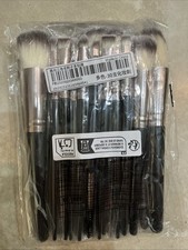 30 pieces of black makeup brush full set of loose powder, high gloss eye shadow