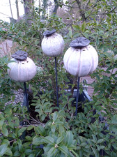 Gartenstecker, Keramik, Gartenstele, Gartenkeramik, Mohn