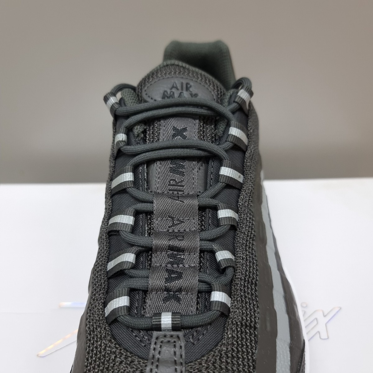 Nike Air Max 95 Ultra Mens Size 7.5 Womens 9 Medium Ash Particle Grey DZ4503-200 Nike Air Max 95 Ultra Medium Ash Grey | DZ4503-200 main image 2