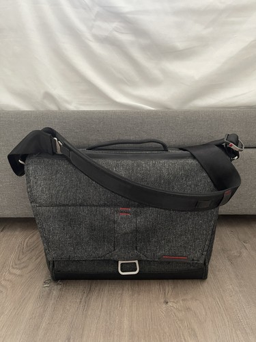Sac Bandoulière Noir KI.MO.NO By Sylvain Lefebvre France - Occasion Excellent état