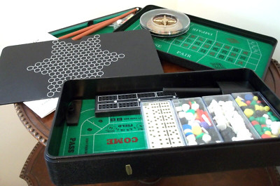 RARE VINTAGE LEISURE TIME TWELVE-IN-ONE GAMES CRIBBAGE DOMINOES CHESS CHECKERS..