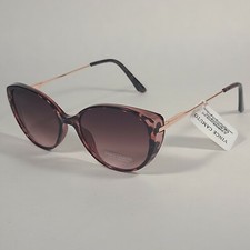 Vince Camuto VC967 PKTS Cat Eye Sunglasses Pink Tortoise Frame Brown Gradient