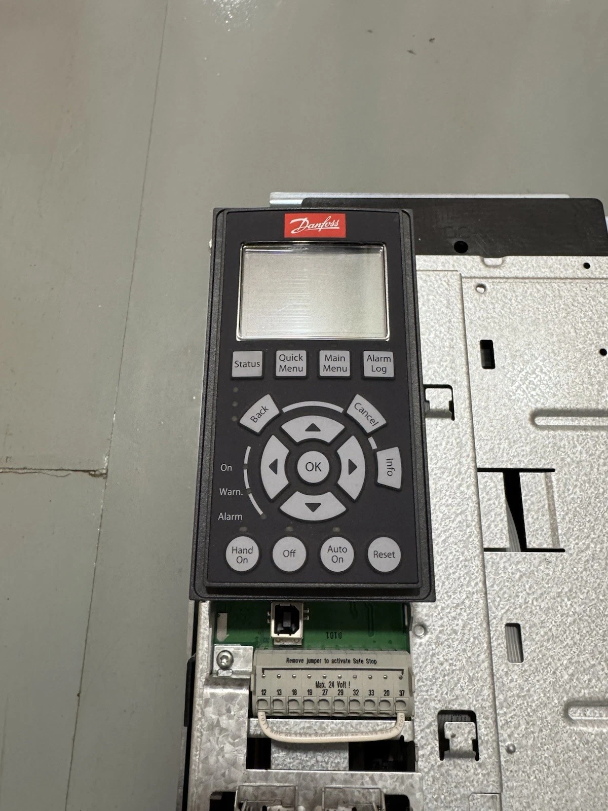 Danfoss 131B1522 VLT Automation Drive 22kw Type 1 12
