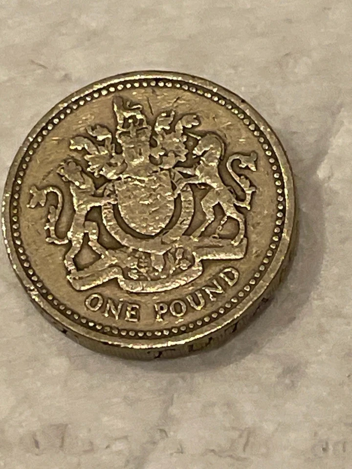 Moneda de una libra 1983 error borde invertido reina Isabel II rara Foto 2 de 4