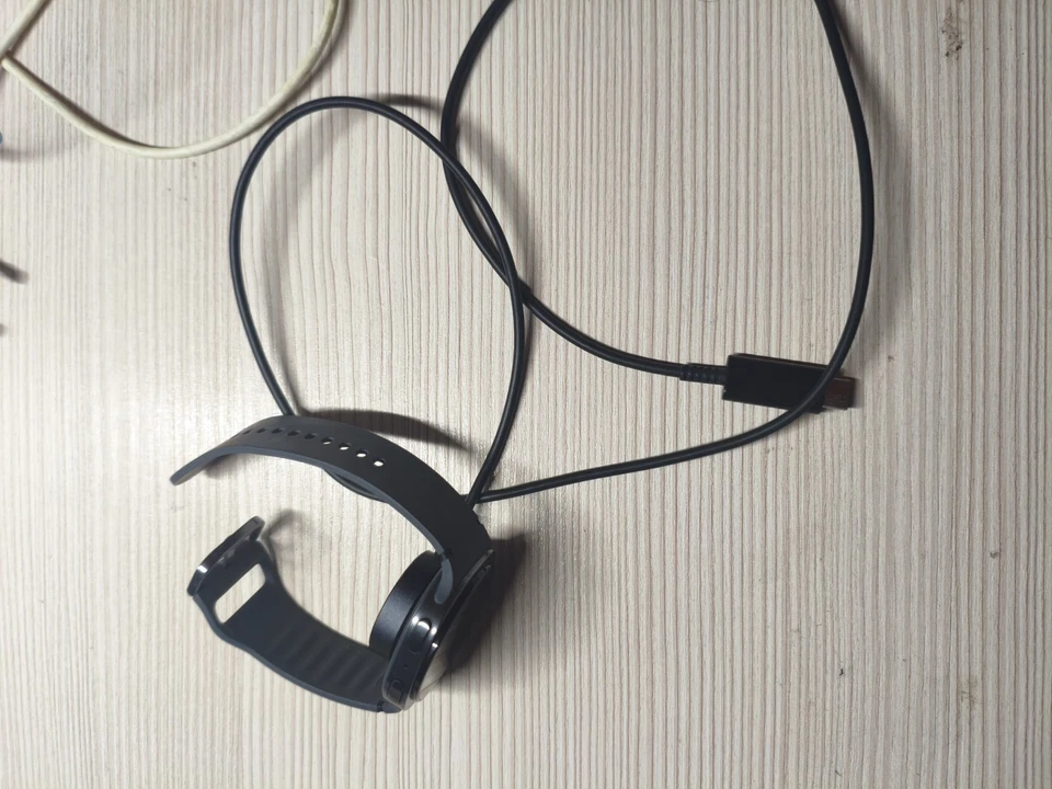 Samsung Galaxy Watch 8, foto 2 di 3