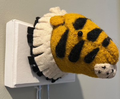 Fiona Walker England Hanging Wool Tiger Coat Hook with Original Tag