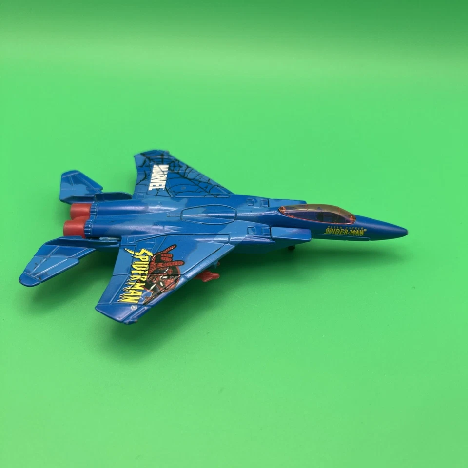 Maisto Marvel Spiderman F-15 Fighter jet and Motorcycle Diecast 2004 - Image 3 of 4