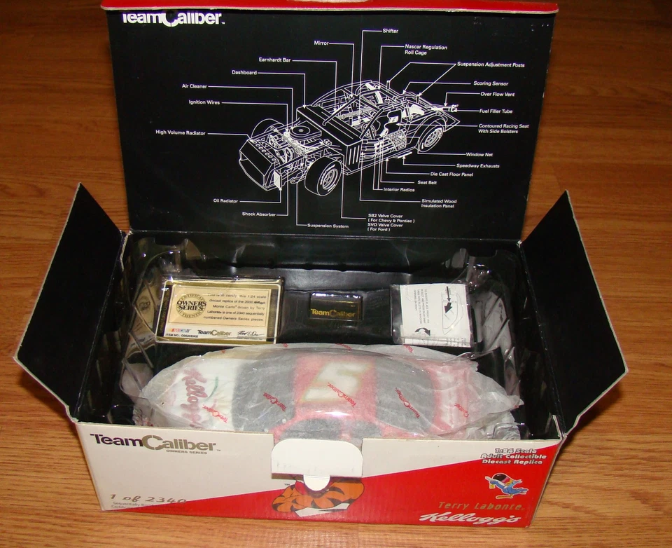 Team Caliber Owners Nascar TERRY LABONTE #5 Kellogg's 2000 Chevy Monte Carlo - Image 2 of 4