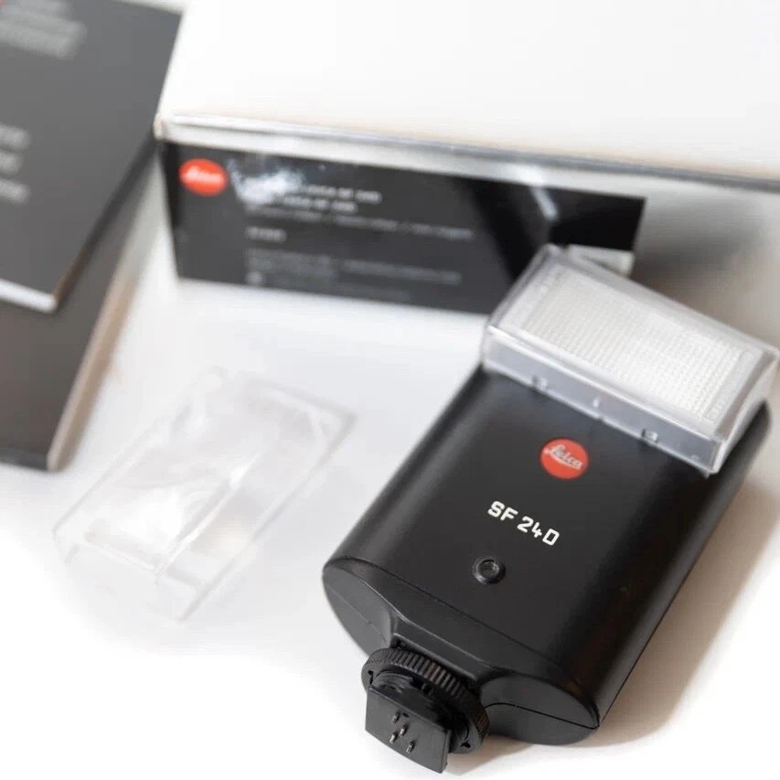 FLASH LEICA SF 24D 14444 EXCELENTE ESTADO Foto 2 de 2