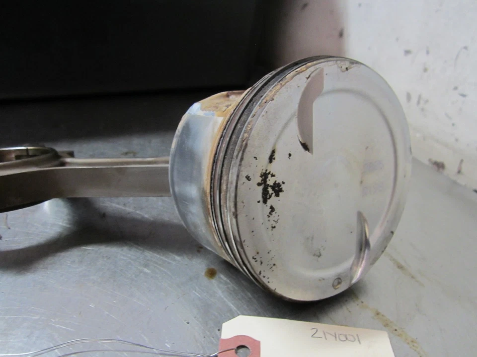 Piston and Connecting Rod Standard 11-19 Chevrolet Silverado 2500 HD 6.0 1257758 - Image 2 of 4