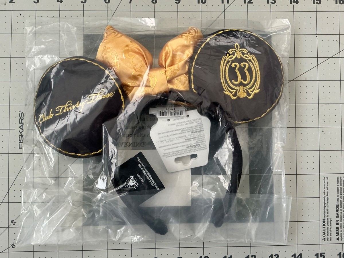 Disney Club 33 Minnie Mouse Gold Bow Ears Headband for sale  display picture 3