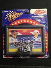Dale Earnhardt  2001 Winner's Circle Sam Bass ACDelco Gallery Series 1:64 NASCAR