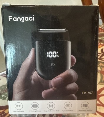 Compact, waterproof electric shaver with 3 floating blades!