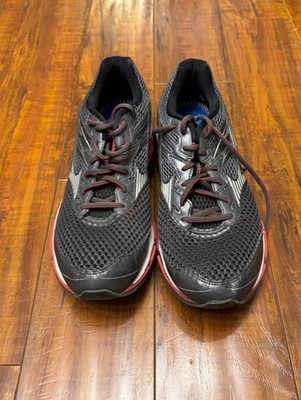 Mizuno Wave Enigma 5 Gray Red Silver Running Shoes Size 10.5