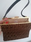 Foto 12 di 14