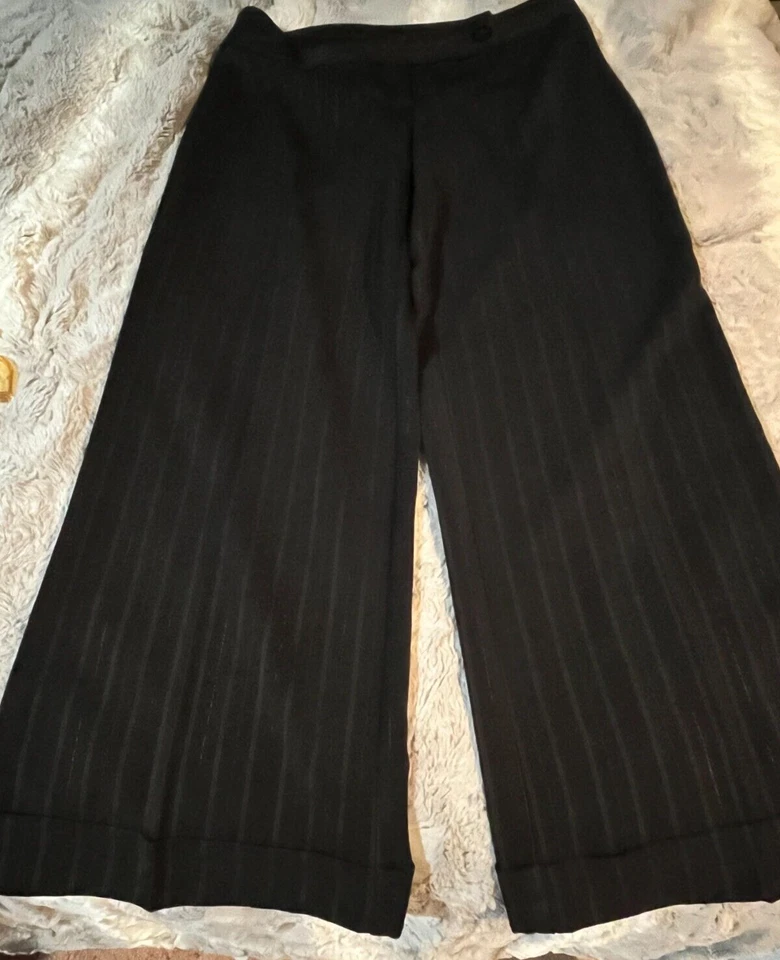 Studio 1940 Black Pinstripe Flat Front Zip Pants Cuffed Size 14P Wide Leg Women - Image 4 of 4