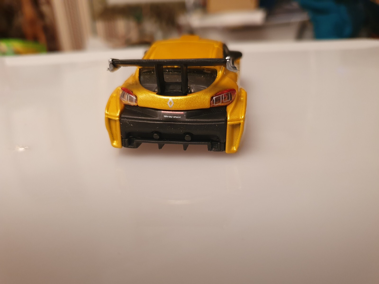 Picture 3 of 8
