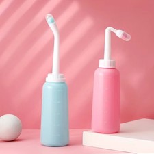 500ml Portable Travel Bidet Bottle, Handheld Personal Cleansing Sprayer for Mom