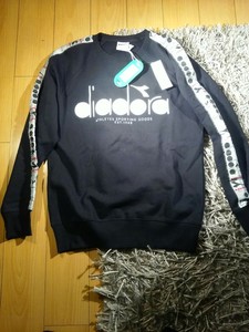 diadora sweatshirt