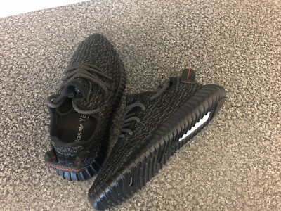 yeezy 350 pirate black