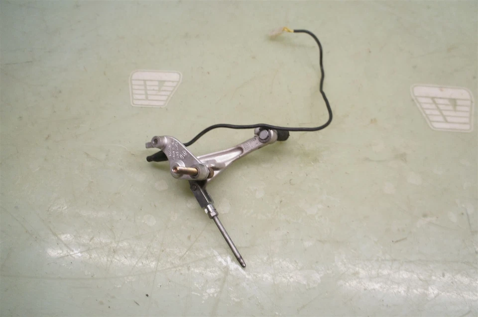 Aprilia RSV 1000 RSV1000 RSV1000R 1000R 2004 *2251 pedal de freno Foto 4 de 4