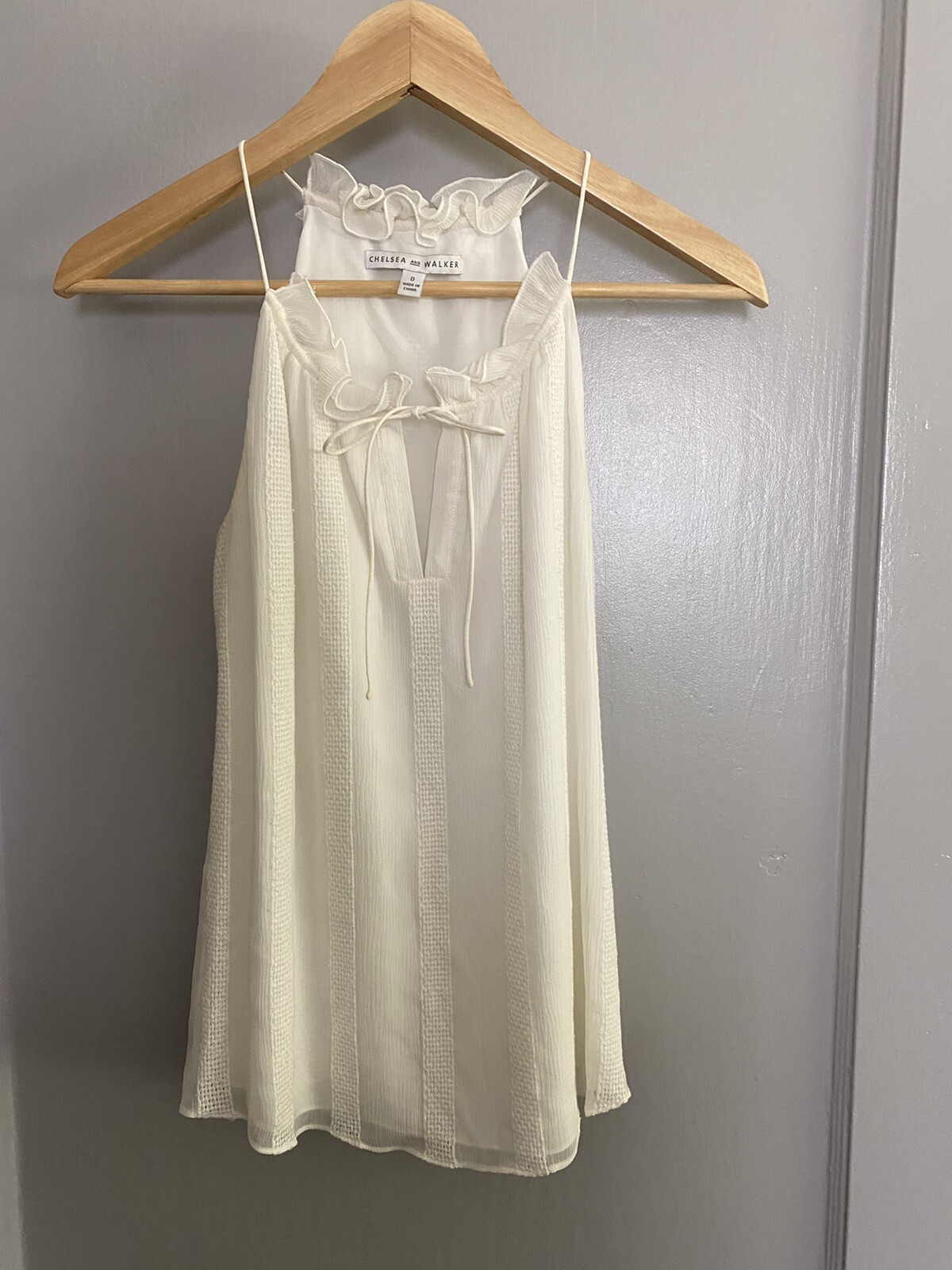 Picture 1 of 4