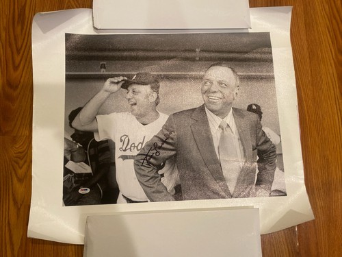 Tommy Lasorda Signed Autographed 16x20 Canvas Print W/ Sinatra PSA Auto Dodgers - Picture 1 of 3
