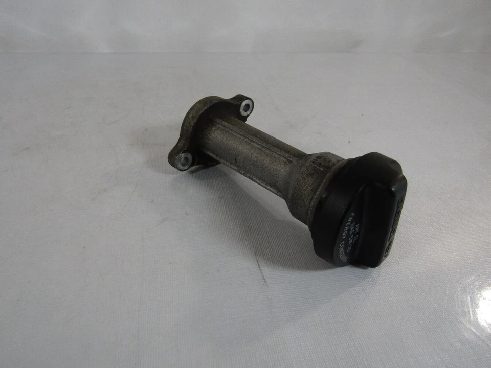 Toyota Sequoia Tundra Lexus LX470 1998-2006 4,7 L tapa de boquilla de tubo de llenado de aceite del motor Foto 3 de 4