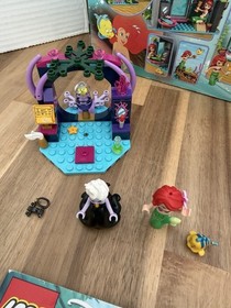 LEGO Disney: Ariel and the Magical Spell (41145) Near Complete Wit Manual & Box