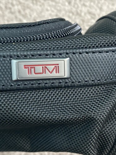 Tumi Alpha 3 Travel Kit Toiletry Case 2203190D3 Black Ballistic Bag Durable - Picture 9 of 10