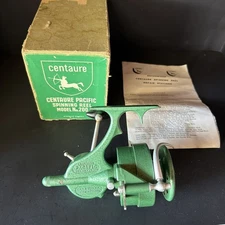 Vintage CENTAURE Pacific Model 200 Spinning Reel Made In France RARE In Box