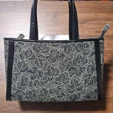 Go out in autumn kimono silk impression bag