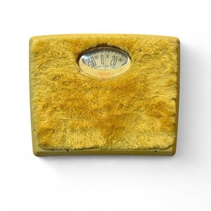 Vintage Borg Yellow Fuzzy Bathroom Scale Mid Century Retro Analog Floor Scale