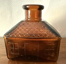 Brown Glass Inkwell Small House Ink Bottle or Oil Lamp Signed Japan
