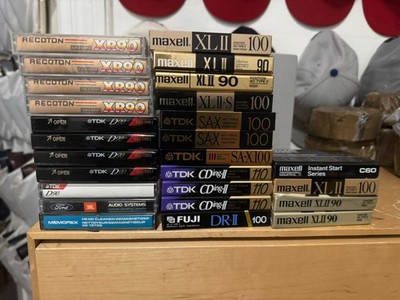 LOT OF  CASSETTE  -TDK-RECOTON-MAXELL( 2 CASSETTE CLEANER BONUS ) 26 PIECE.