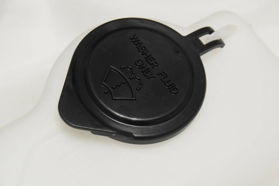 TOYOTA Genuine  Land Cruiser FJ80 FZJ80 Windscreen Washer Bottle 85325-60012 New - Image 4 of 4