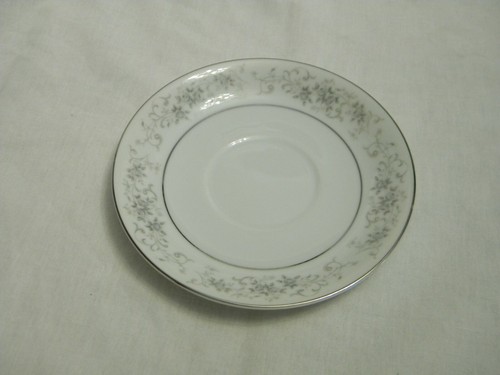 CAMELOT CARROUSEL 1315 5 1/2" Saucer