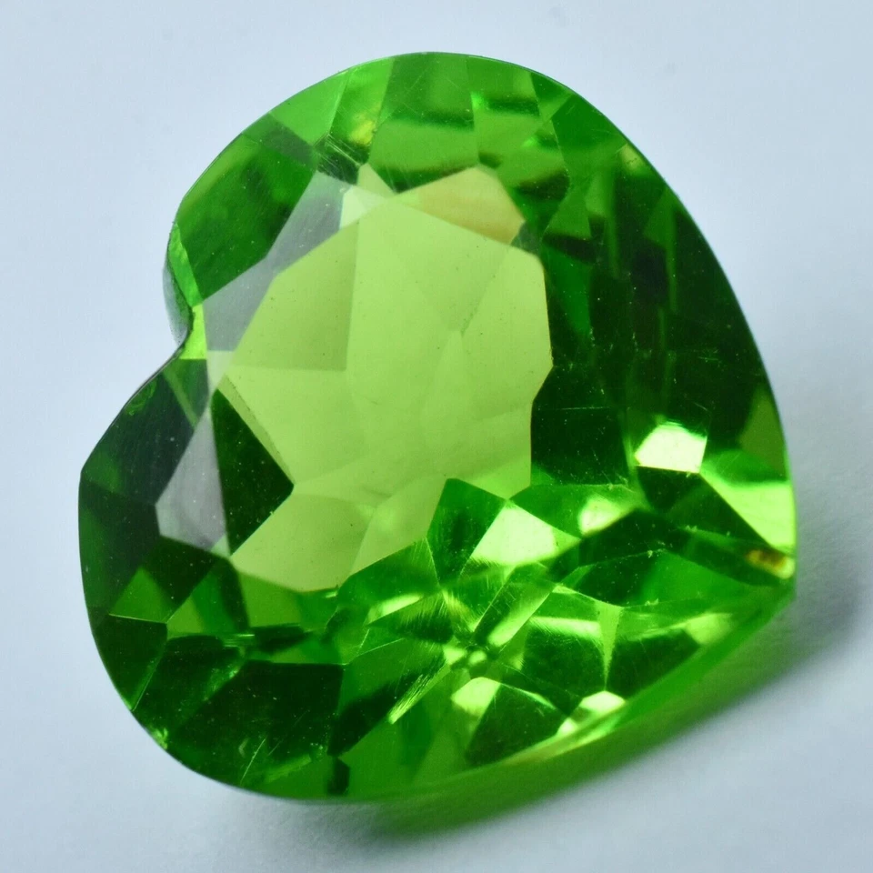 Excelente piedra preciosa natural peridoto verde rara forma de corazón CERTIFICADA 9-11 quilates Foto 3 de 4
