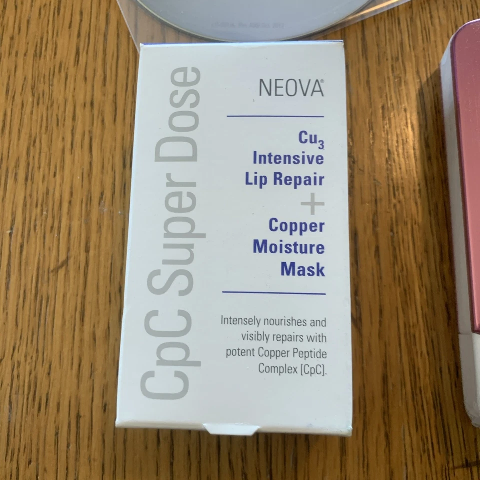 Sistema de depilación sin vello rosa con estuche/accesorios Hair Pro 3 enchufables/caja abierta Foto 3 de 4